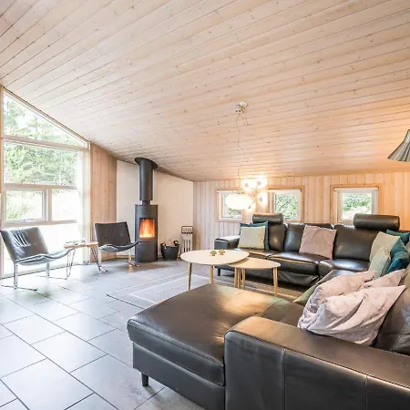 Ferienhaus Holiday Clvii *